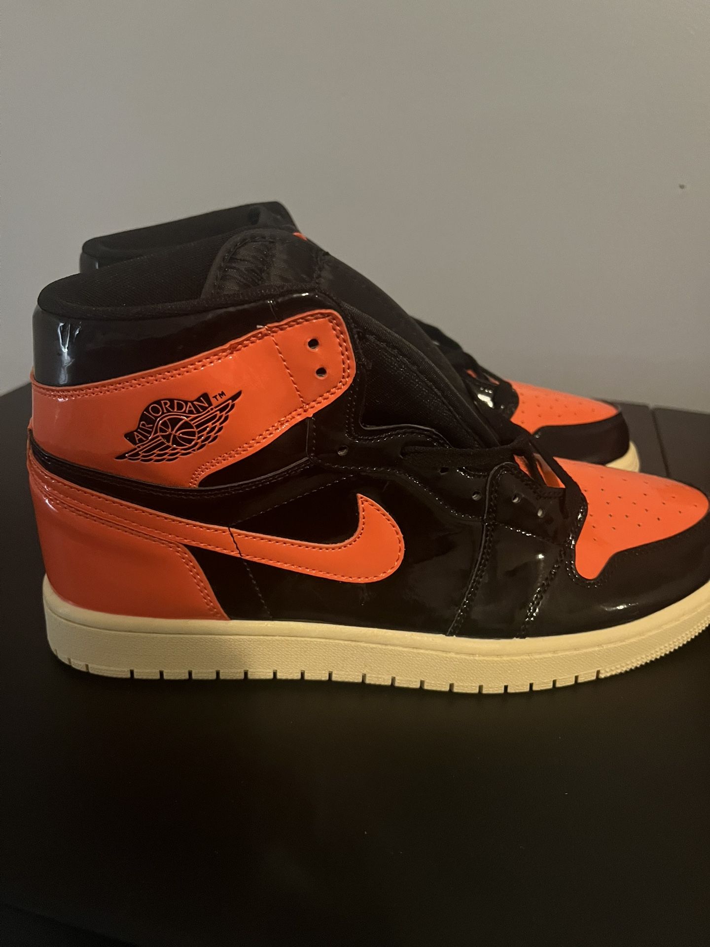 Air retro jordan 1 Size 12