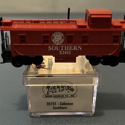 Atlas N Scale Caboose - Southern
