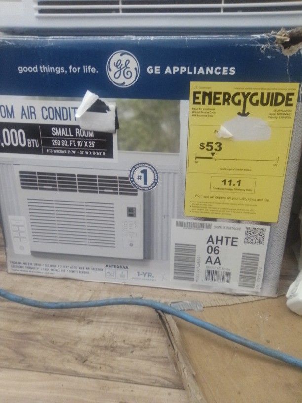 6000 BTU Window AC (Brand New)