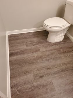 Flooring installer/Instalador de pisos