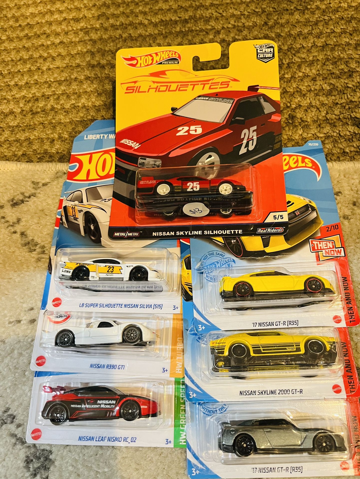 Hotwheels Nissan Car Lot