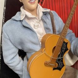 Elvis ANIMATED Figure Sings & Dances/+ 2,8×10 Framed Photos Of ELVIS