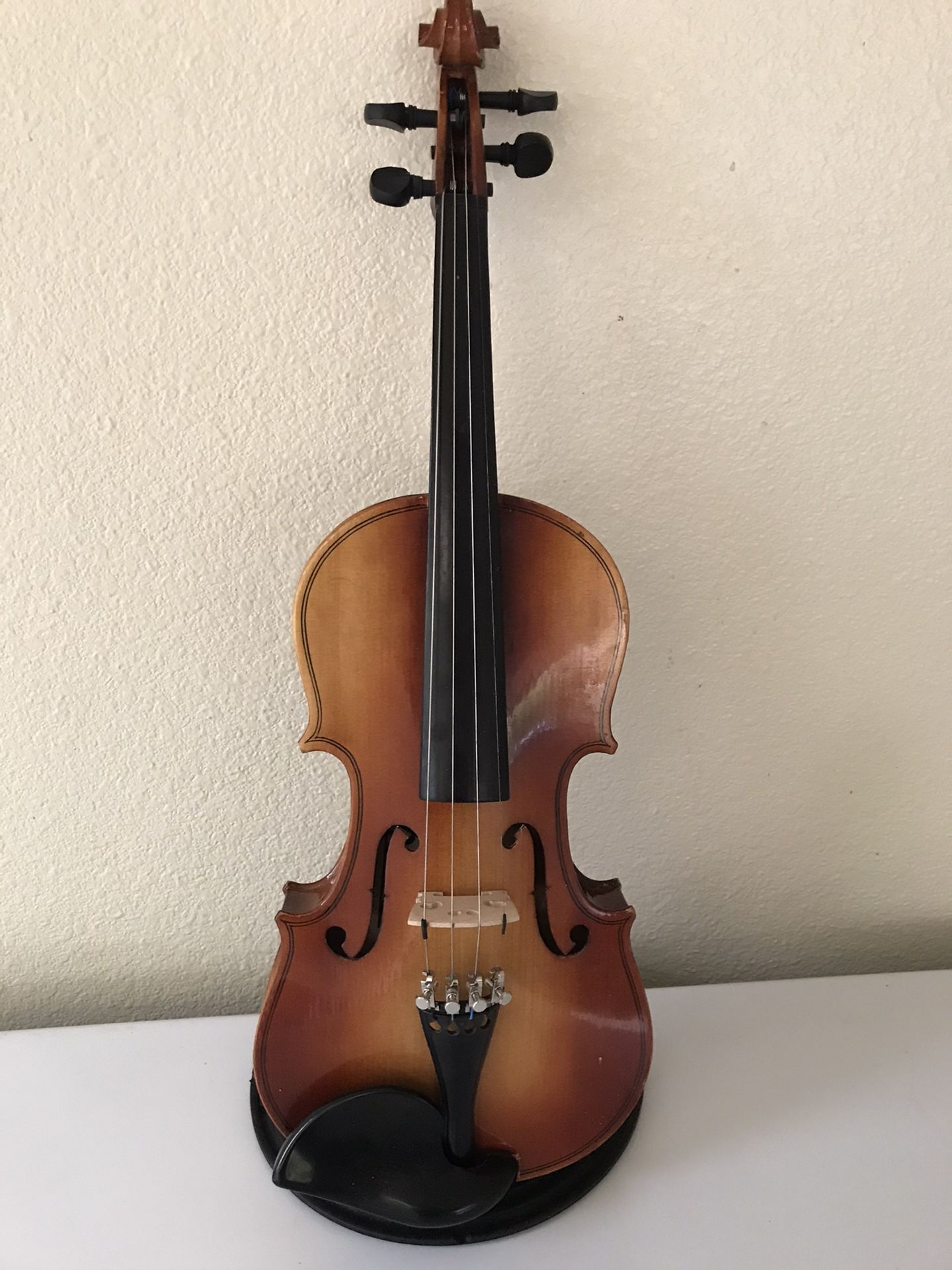 1/2 violin (or 12” viola)