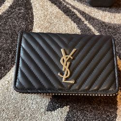 Stunning Women’s Handbag