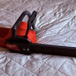 Milwaukee Chainsaw