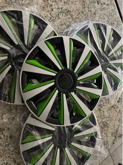 Hubcap - Wheel Covers 16 inch (Black & Green)