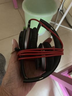 Wired SOLO BEATS in black