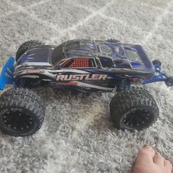 Traxxas Rustler Brushed
