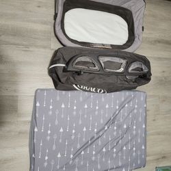 Graco Pack N Play With Changing Table 