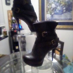 Stuart Weitzman Half Boots Size 8