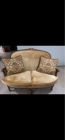Stunning living room furniture set