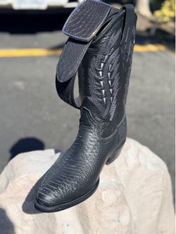 Bota vaquera con cinto
