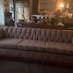 Sofa With King Size Bed 