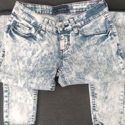 LOVESICK ACID WASHED SKINNY JEANS 