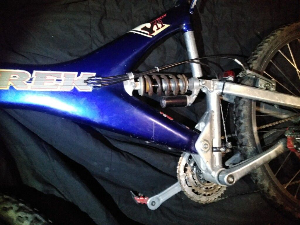 Vintage Trek Y11 Mountain Bike Y Frame Shimano LX Rock Shox Carbon