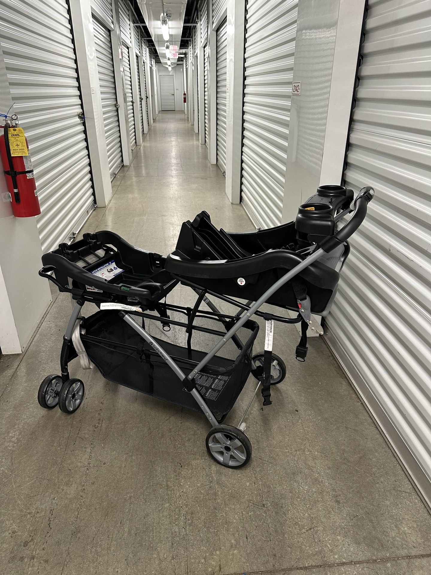 Baby trend snap n go stroller with bases