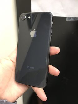 iPhone 8 64GB Factory Unlocked