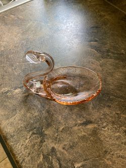 Hand blown swan rose color