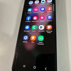 Samsung  z fold 3 5g Unlocked ** READ DESCRIPTION **