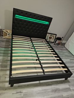 Cama Queen