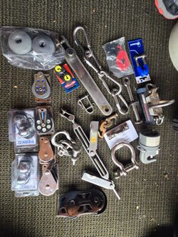 Sailboat hardware