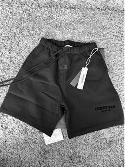 ESSENTIAL SHORTS S