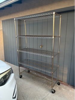 Shelf tech system wire rack