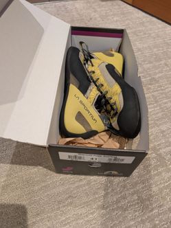 NEW La Sportiva Finale Climbing Shoes, Size 41