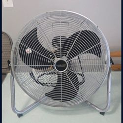 Blue Blower Adjustable Tilt 18 in. High Velocity Internal Oscillating