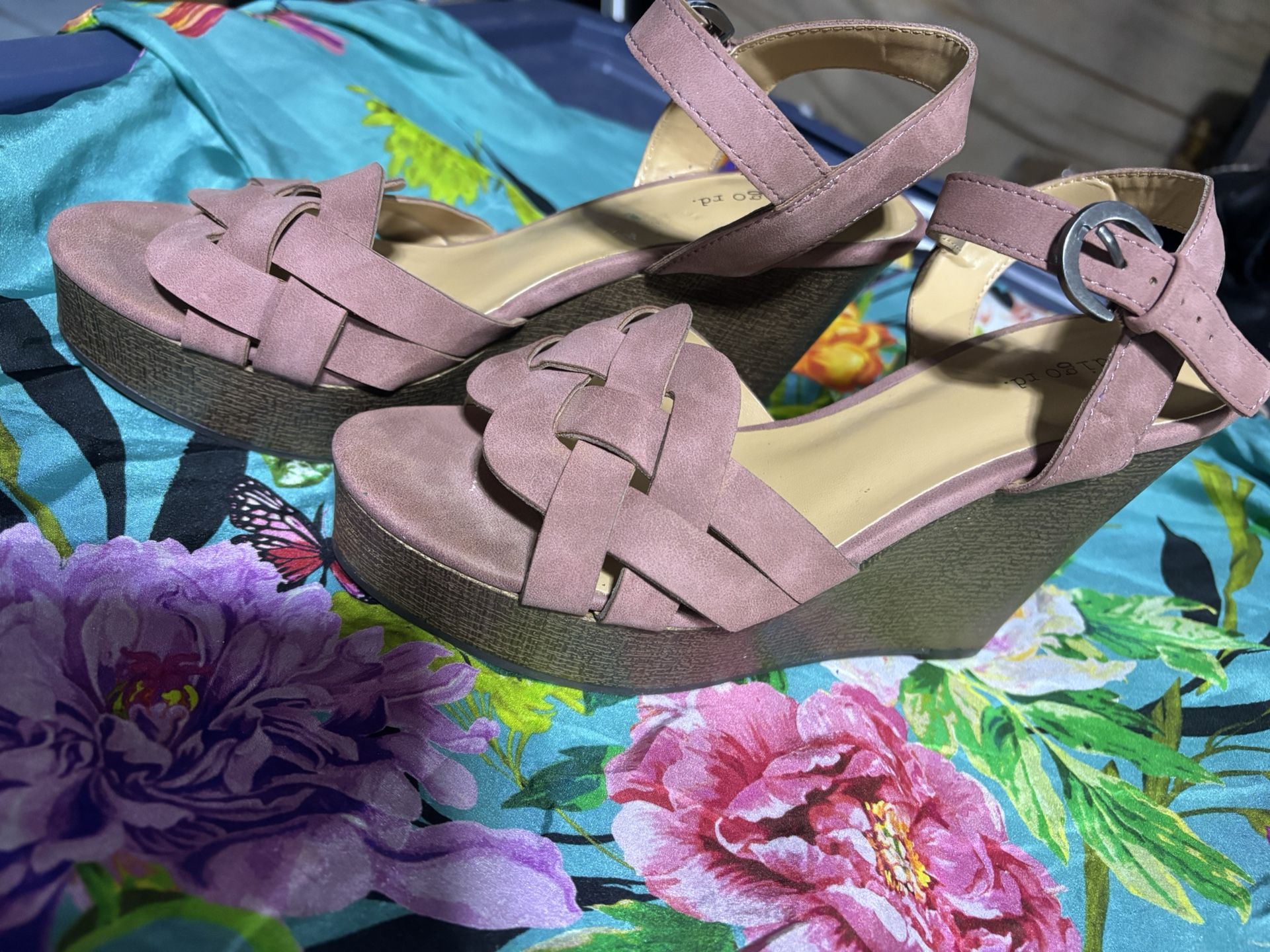 Indigo Rd. Brand Wedge Heels