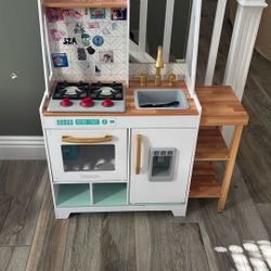 Kids Play Kitchen 