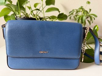 DKNY women crossbody bag