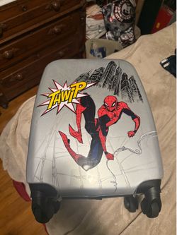 🕷️ Official Disney Marvel Spider-Man Hard Shell Kids Spinner Suitcase / Luggage