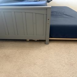 Twin trundle bed need gone asap