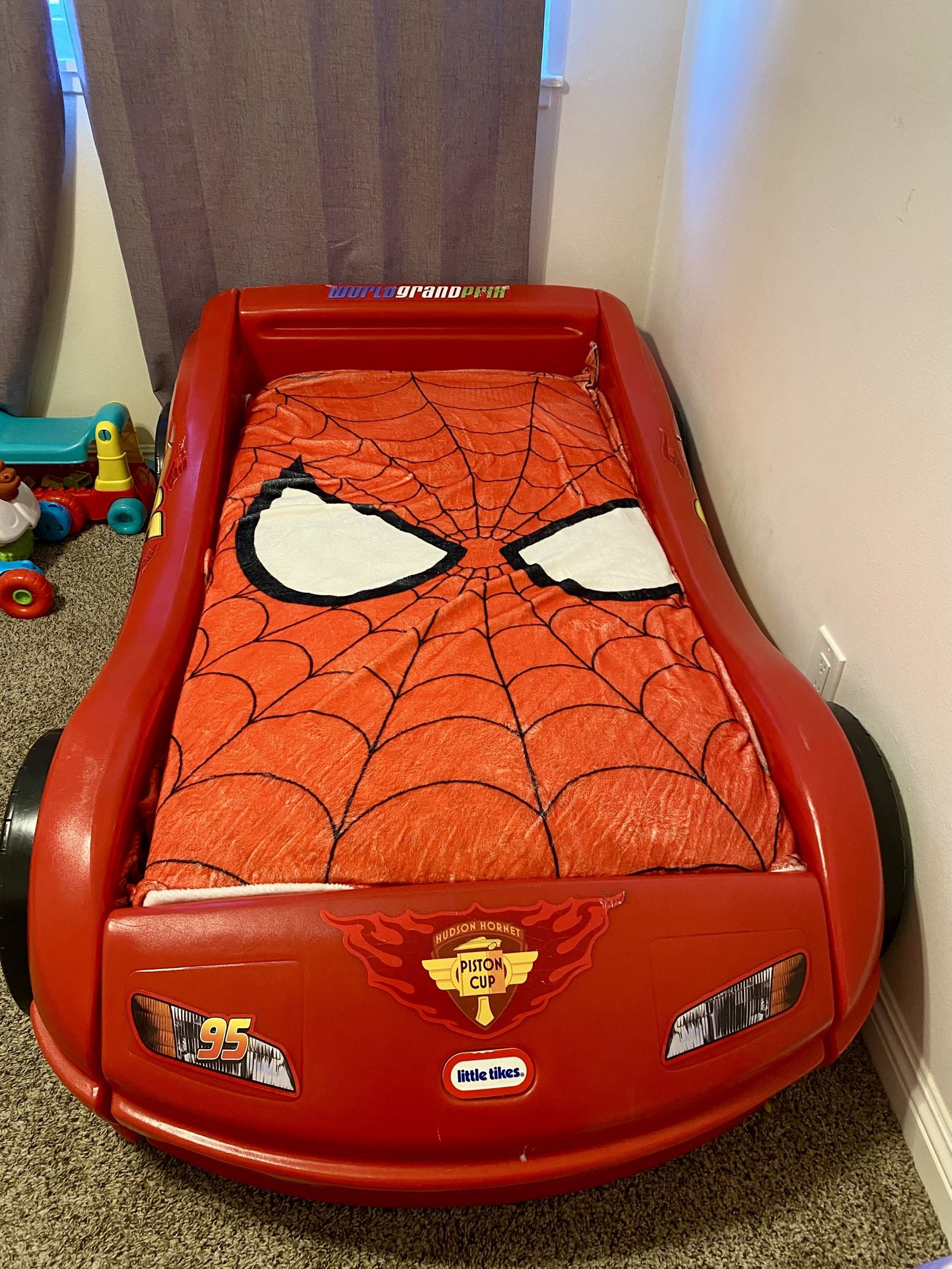 Toddler Car Bed