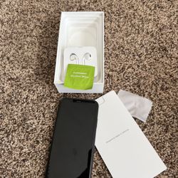 iPhone XR New In Box 