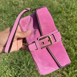 COACH - RETRO Y2K Hot Pink Suede & Brown Leather Wristlet / Clutch bag