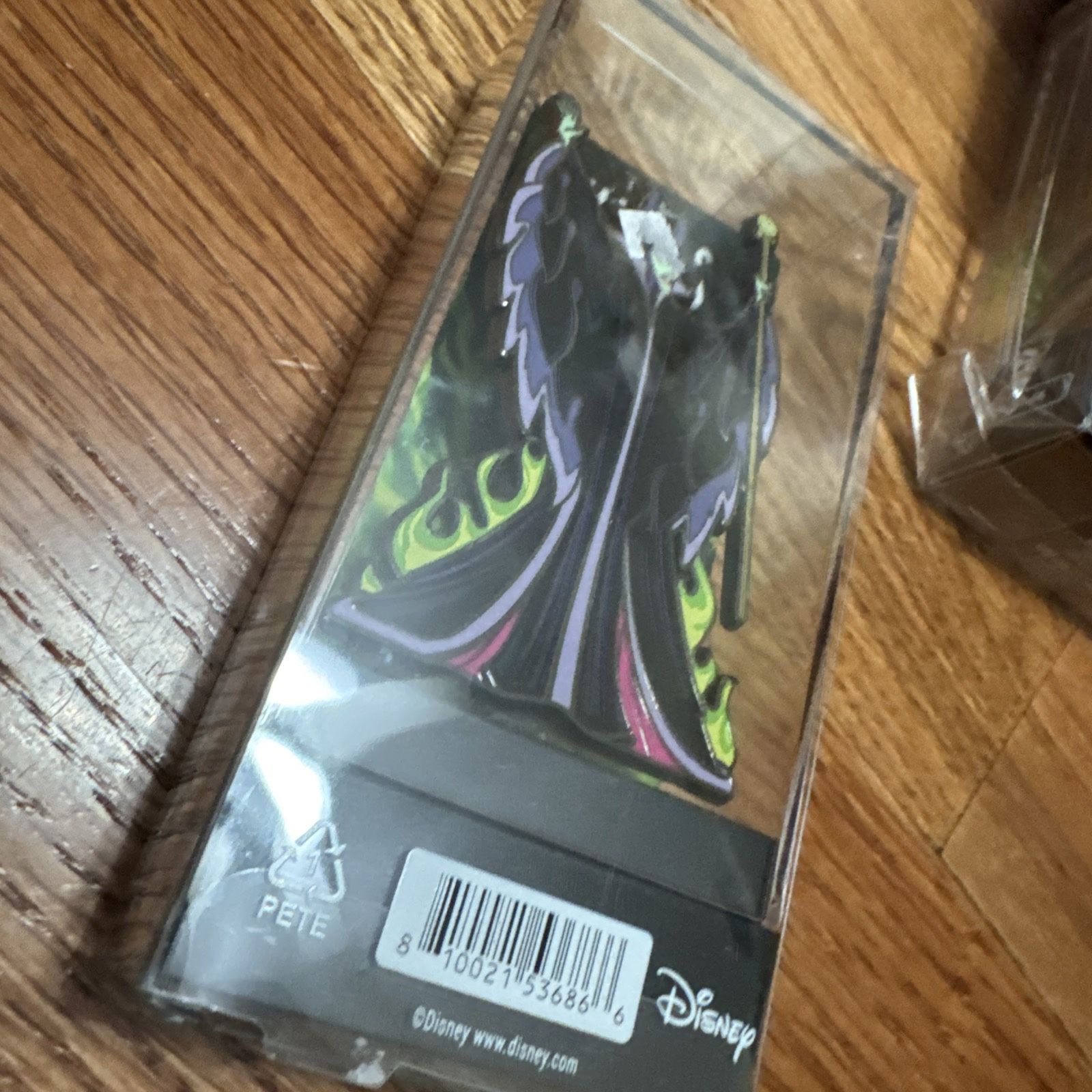 FiGPiN - Maleficent #756 DISNEY VILLANS 3.5" pin New in box Collectibles