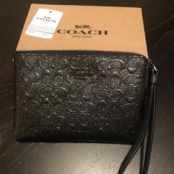 Coach Handbag Wristlet Signature Embossed Patent Leather; Brand New 