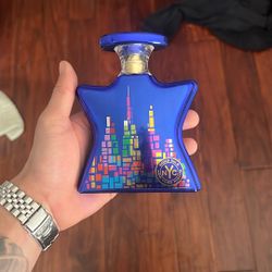 Bond 9 New York Nights *Authentic*
