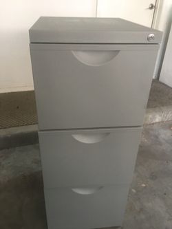 Very nice small filing cabinet.