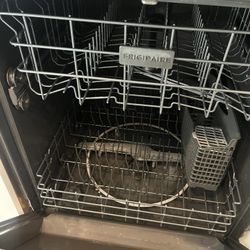 Frigidaire Dishwasher !