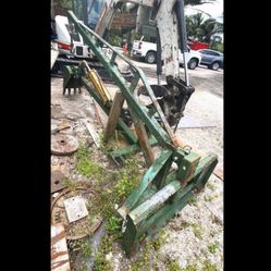 SKID STEER HYDRAULIC BUCKET BACKHOE AND EXTENDED BOOM KIT 