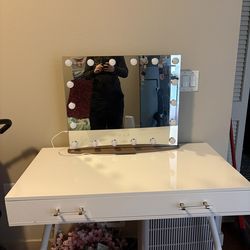 White Vanity with Light Up Mirror
