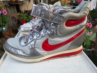 1984 Nike High-Top Sneakers Silver and Red