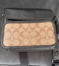 Coach Signature Crossbody purse