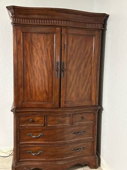 Entertainment Cabinet