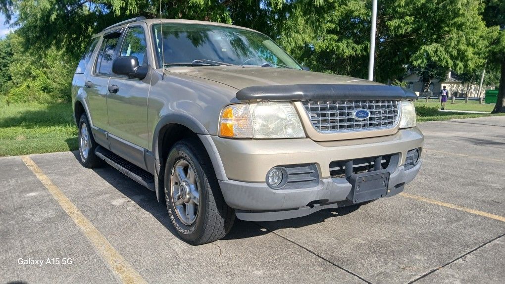 2003 Ford Explorer