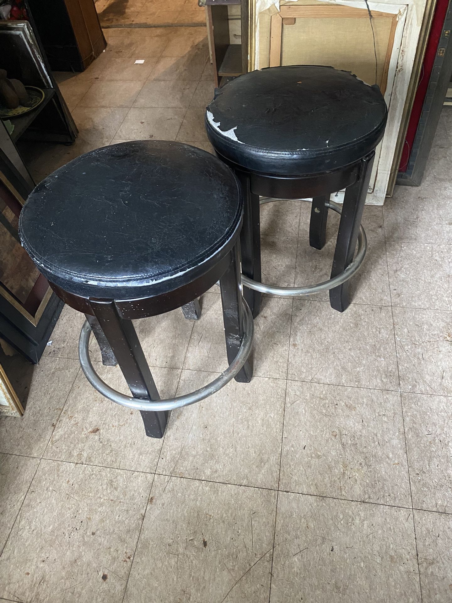 Bar Stools 24” Tall   (4)
