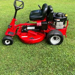 Snapper riding mower 28 inch electric and manual start